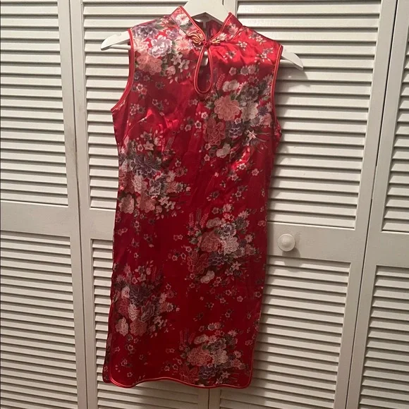Elegant Red Floral Dress Chinese Style M/L “14/15 “ 33 “ - Picture 1 of 11